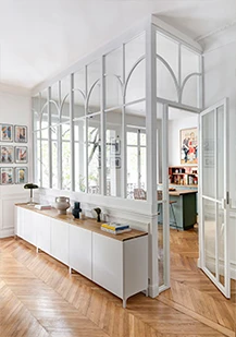 découvrez les conseils d'un artisan en île-de-france pour choisir et installer une porte verrière design, alliant élégance et fonctionnalité.