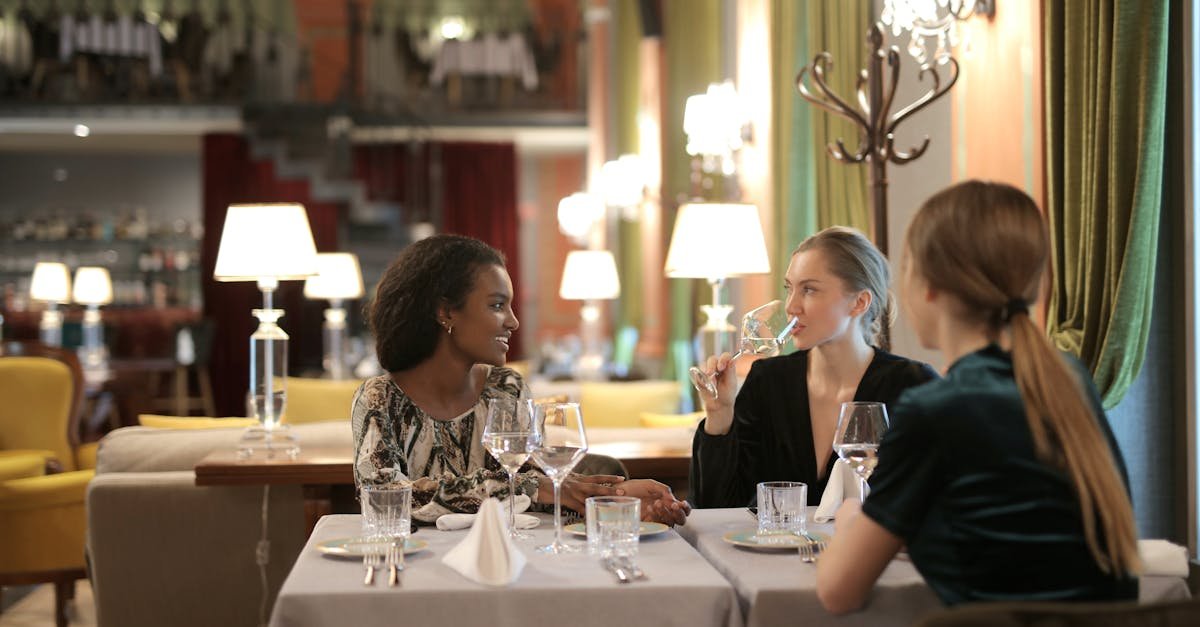 découvrez notre entreprise spécialisée dans la fabrication et la pose de verre de haute qualité pour tous vos projets résidentiels et commerciaux.